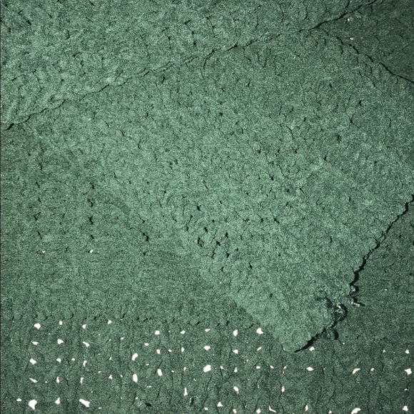 Super Soft Hunter Green Cropped Sweater - Picture 3 of 4